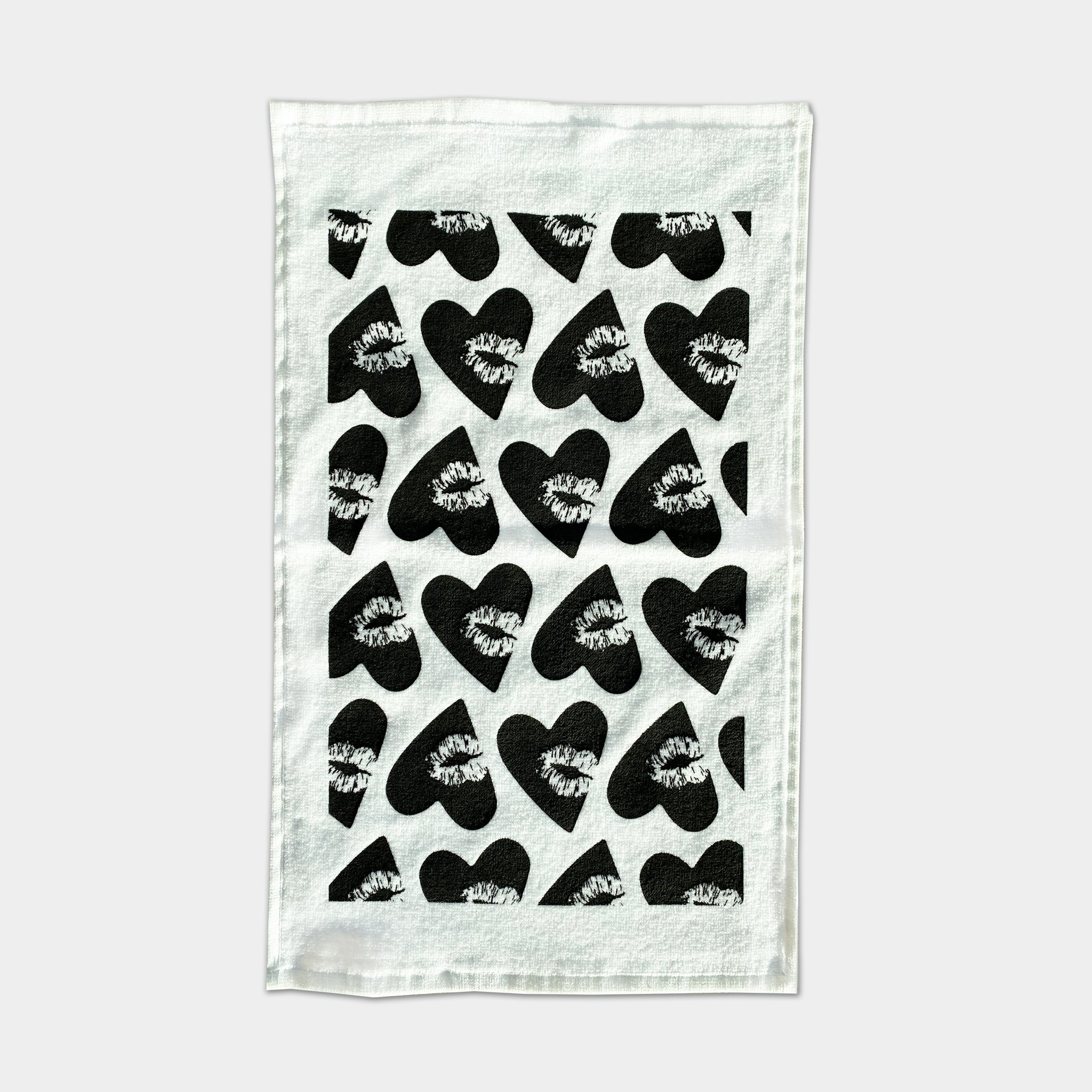 Soft Cotton, Lovekiss white black